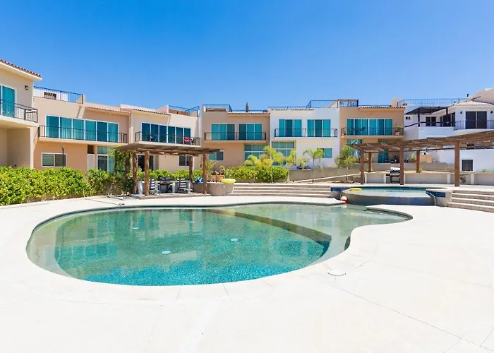 Casa Lola Land's End Views Villa *
